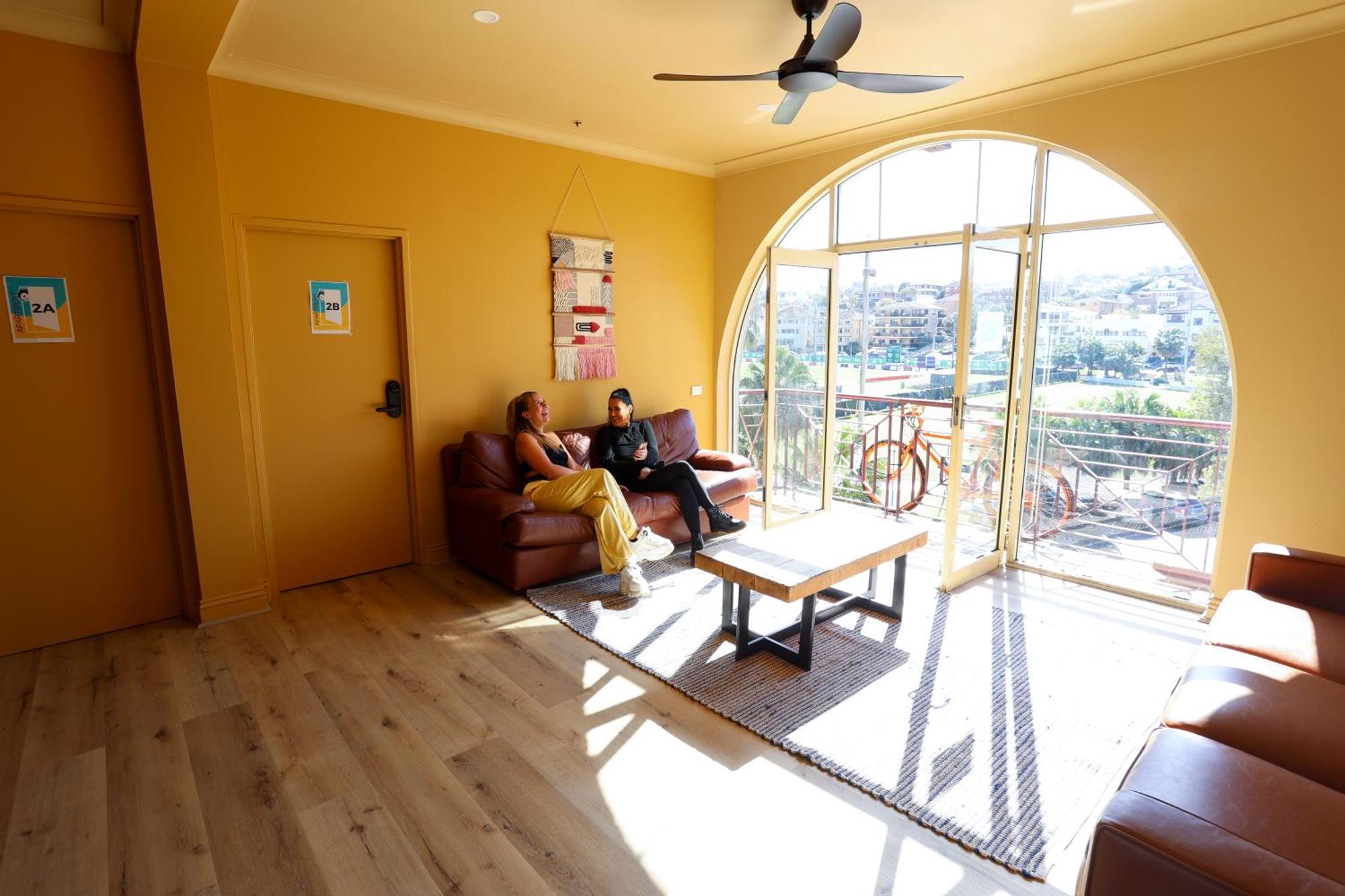 Mad Monkey Hostel Coogee Beach Randwick Eksteriør billede