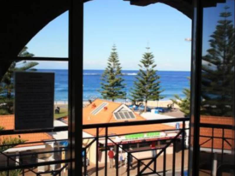 Mad Monkey Hostel Coogee Beach Randwick Eksteriør billede